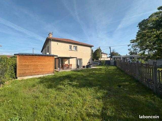 Maison 5 pièces 130 m²