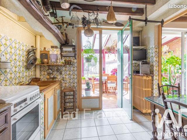 Maison 5 pièces 130 m²