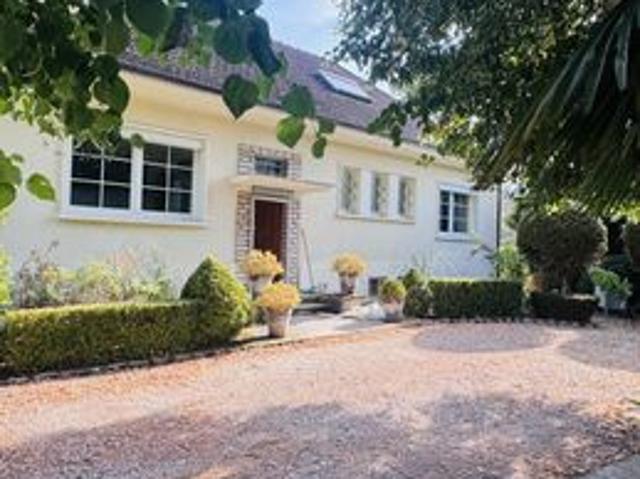 Maison 5 pièces 130 m²