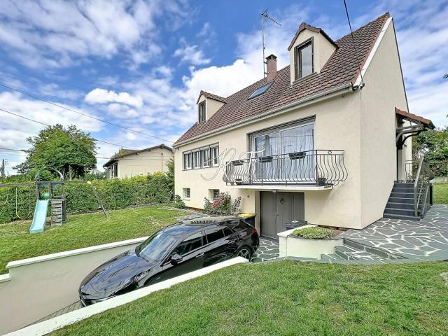 Maison 5 pièces 130 m²