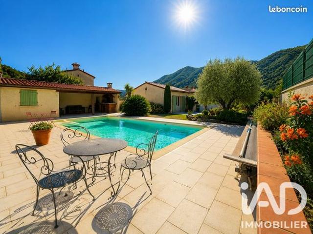 Maison 5 pièces 130 m²