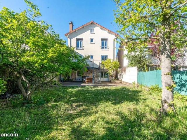 Maison 5 pièces 130 m²