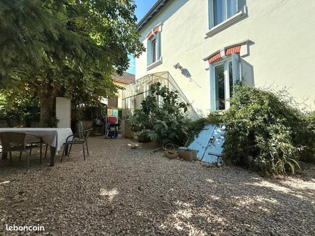 Maison 5 pièces 130 m²