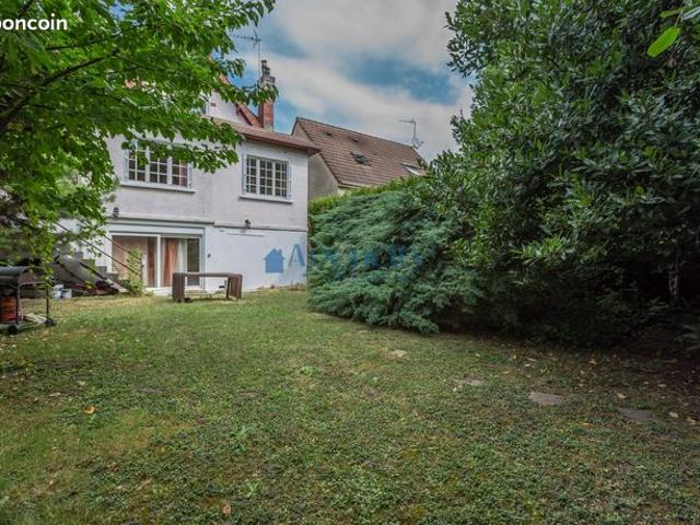 Maison 5 pièces 130 m²