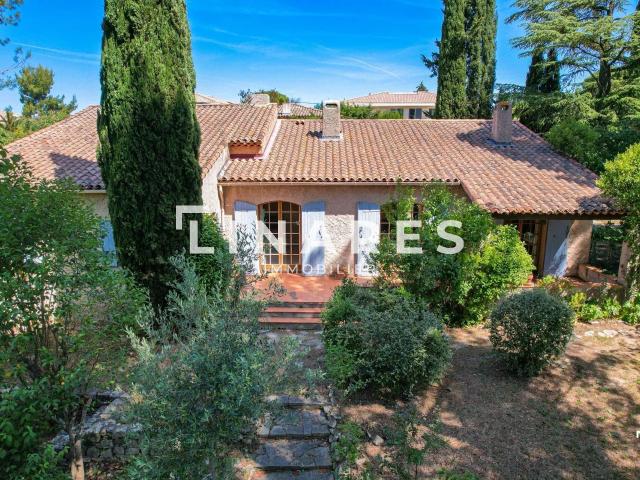 Maison 5 pièces 130 m²