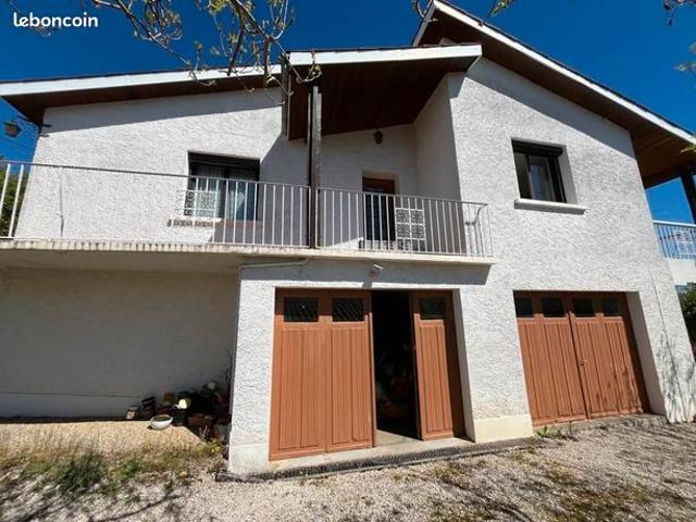 Maison 5 pièces 130 m²