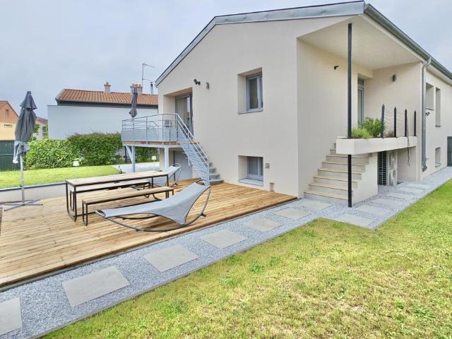 Maison 5 pièces 130 m²