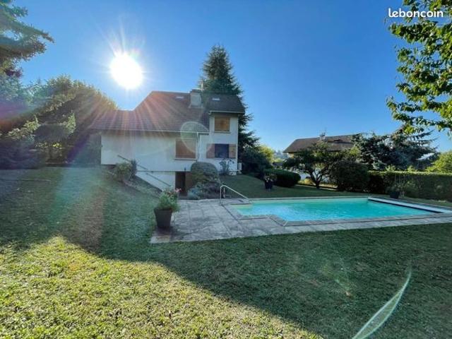 Maison 5 pièces 130 m²