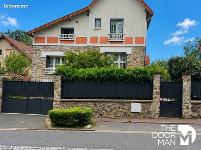 Maison 5 pièces 130 m²