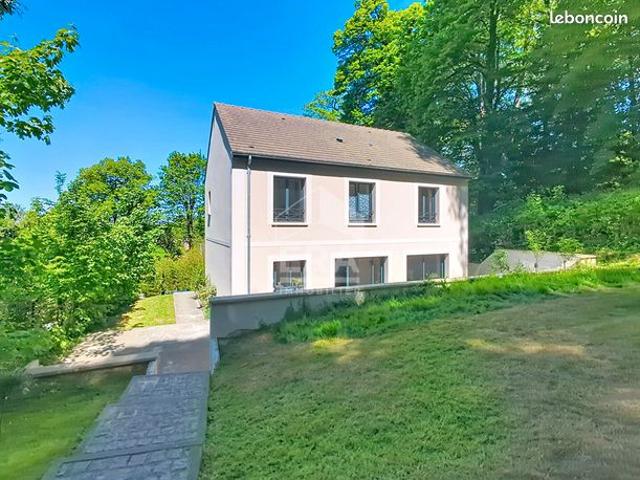 Maison 5 pièces 130 m²