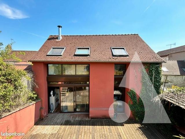 Maison 5 pièces 130 m²