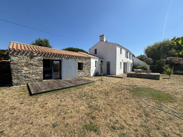 Maison 5 pièces 130 m²