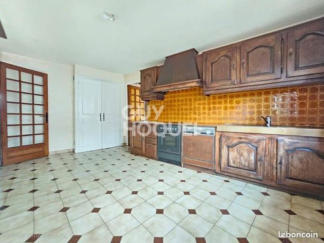 Maison 5 pièces 130 m²