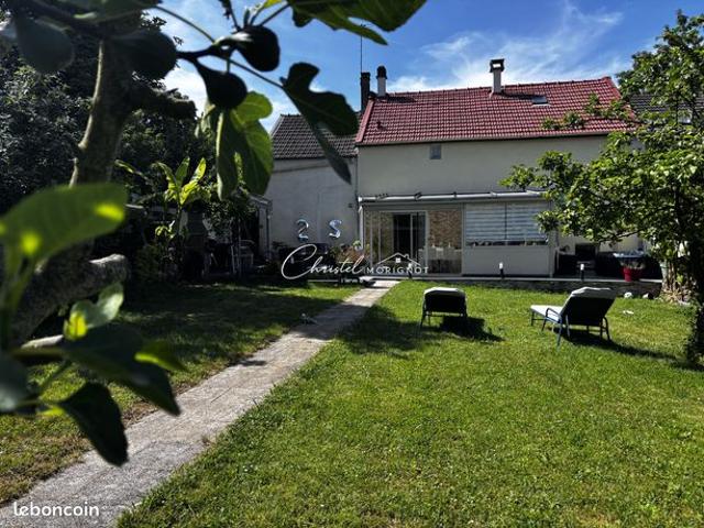 Maison 5 pièces 130 m²