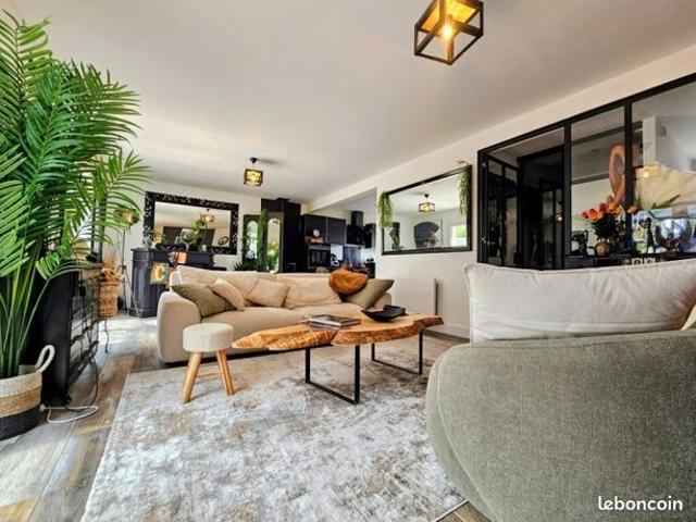 Maison 5 pièces 130 m²