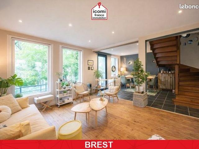 Maison 5 pièces 130 m²