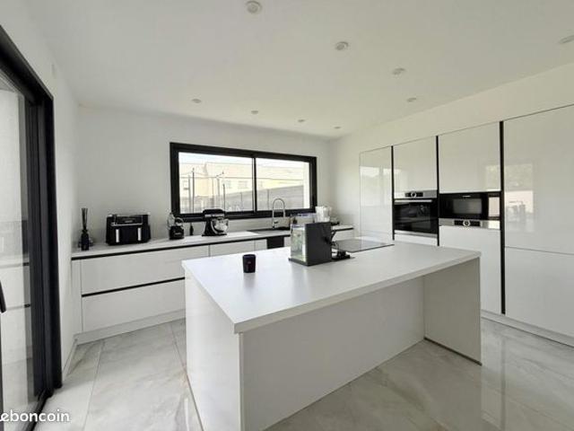 Maison 5 pièces 130 m²