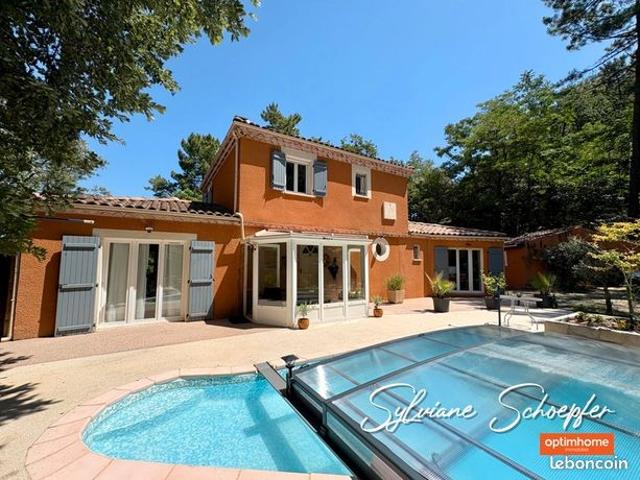 Maison 5 pièces 130 m²