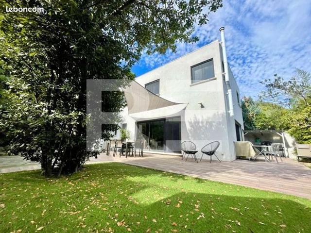 Maison 5 pièces 130 m²