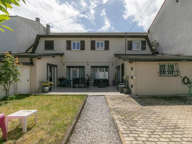 Maison 5 pièces 190 m²