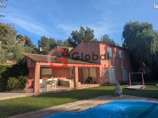 Maison 5 pièces 130 m²