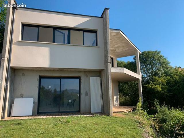 Maison 5 pièces 130 m²