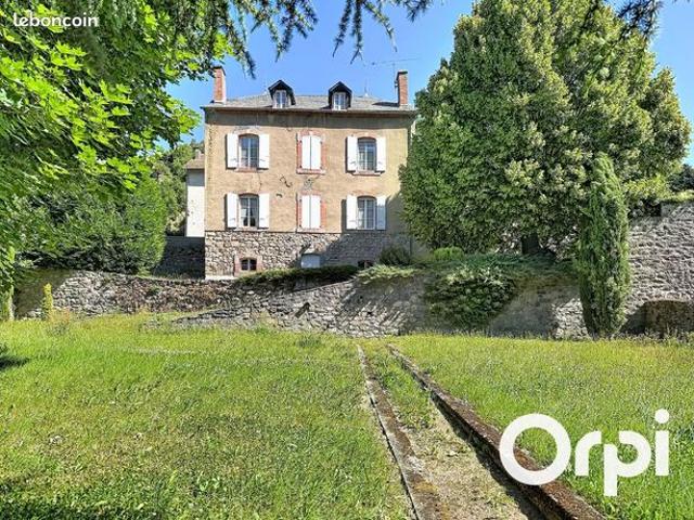 Maison 5 pièces 130 m²