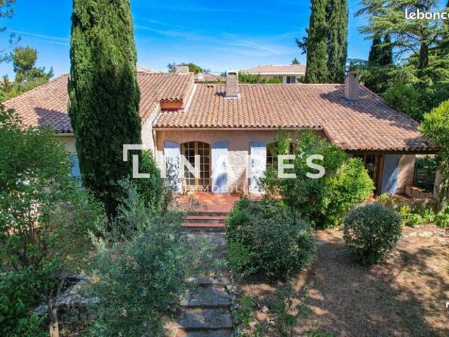 Maison 5 pièces 130 m²