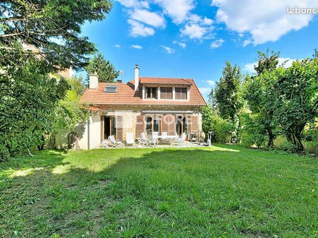 Maison 5 pièces 130 m²