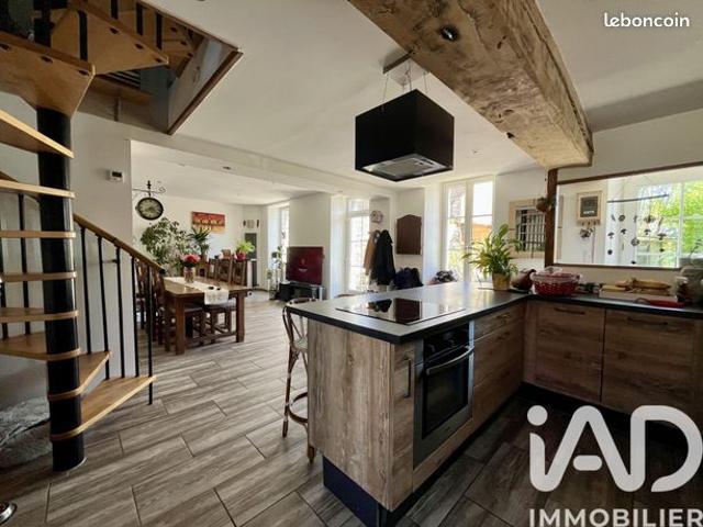 Maison 5 pièces 130 m²