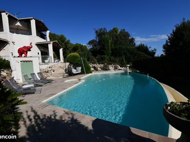 Maison 5 pièces 130 m²