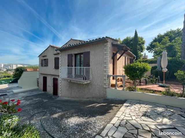 Maison 5 pièces 130 m²