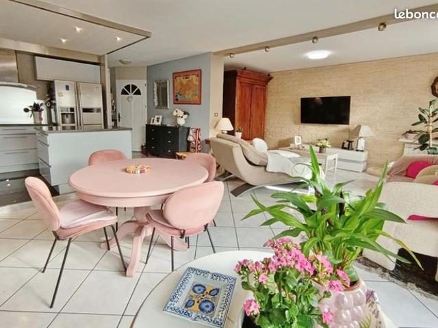 Maison 5 pièces 130 m²