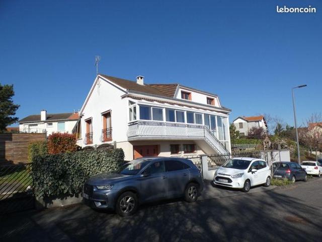 Maison 5 pièces 130 m²