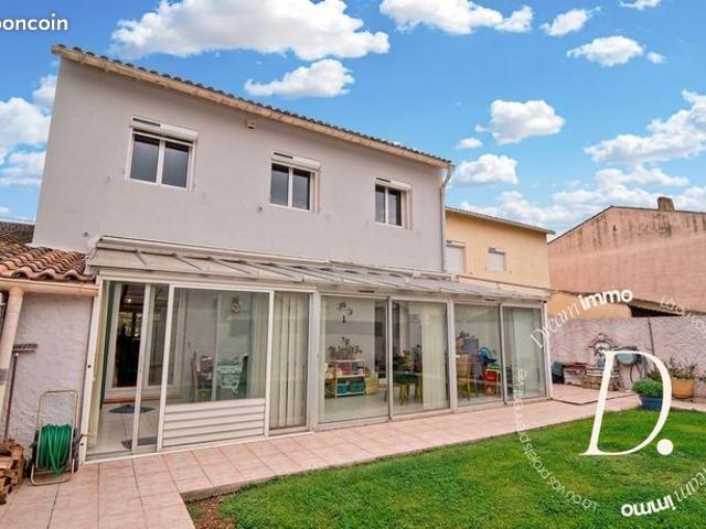 Maison 5 pièces 130 m²