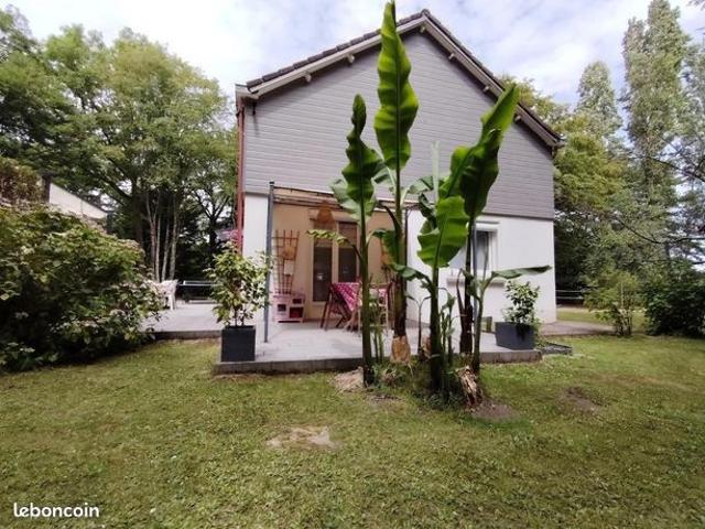 Maison 5 pièces 130 m²