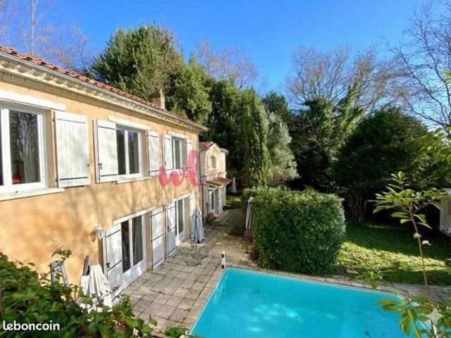 Maison 5 pièces 130 m²