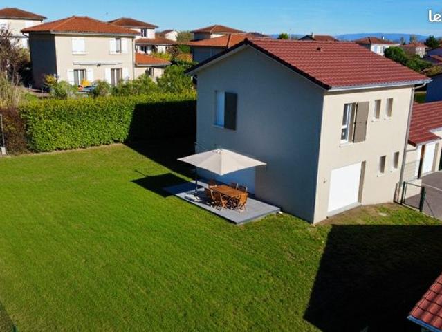 Maison 5 pièces 130 m²
