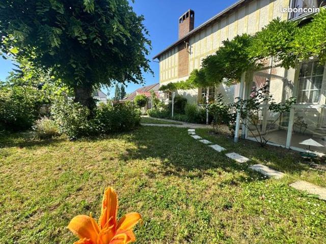 Maison 5 pièces 130 m²
