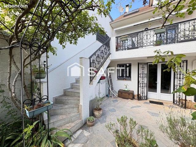 Maison 5 pièces 130 m²