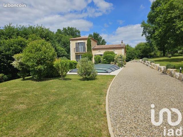 Maison 5 pièces 130 m²