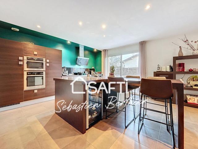 Maison 5 pièces 130 m²
