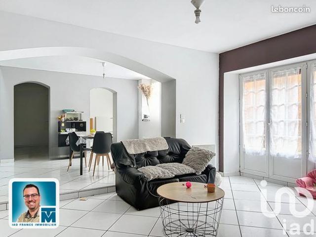 Maison 5 pièces 130 m²