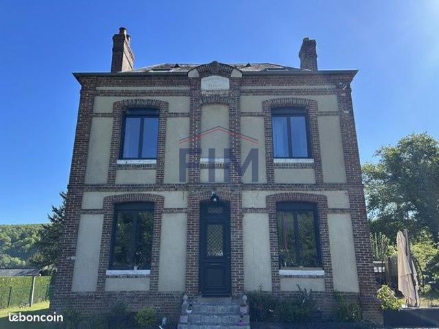 Maison 5 pièces 130 m²