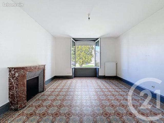 Maison 5 pièces 130 m²