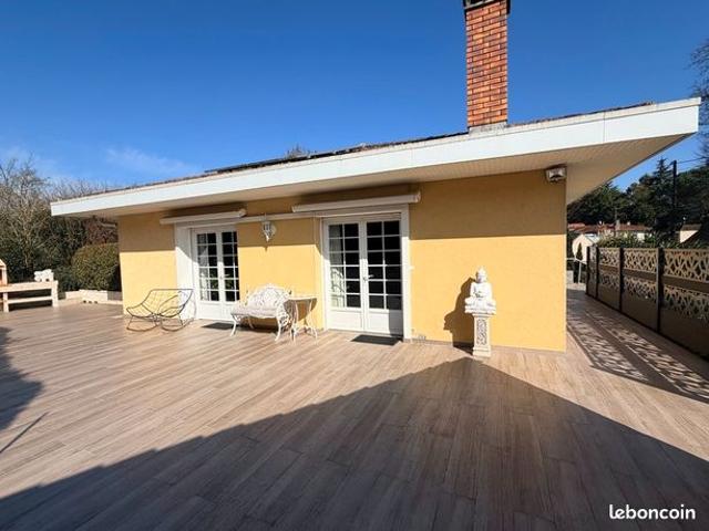 Maison 5 pièces 130 m²