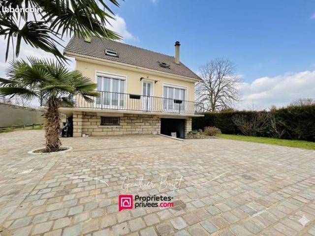 Maison 5 pièces 130 m²