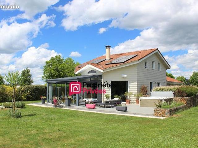 Maison 5 pièces 130 m²