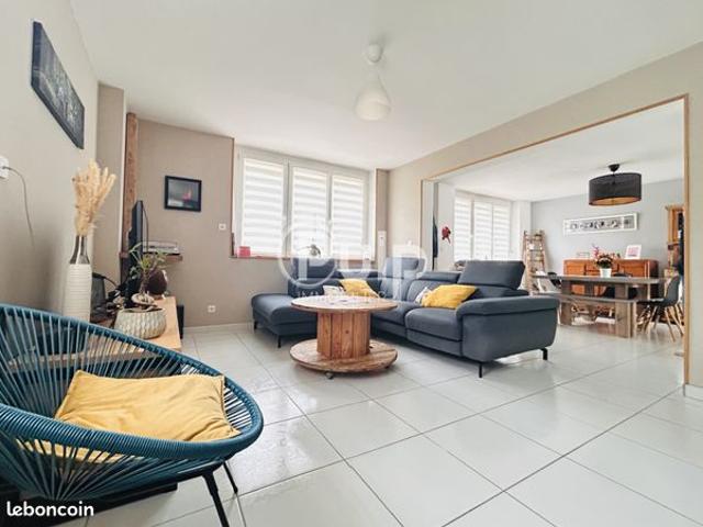 Maison 5 pièces 130 m²