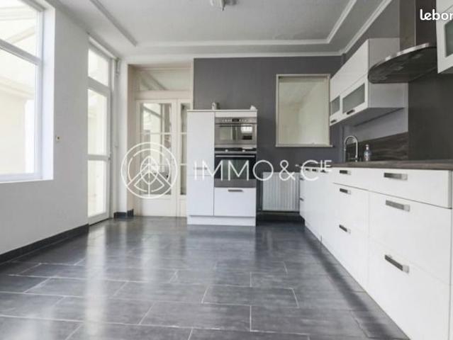 Maison 5 pièces 130 m²
